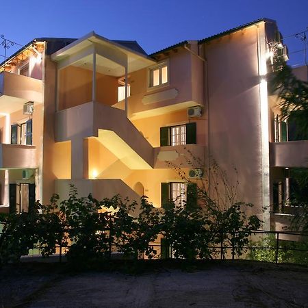 Alexis Apartments 贝尼蔡斯 客房 照片